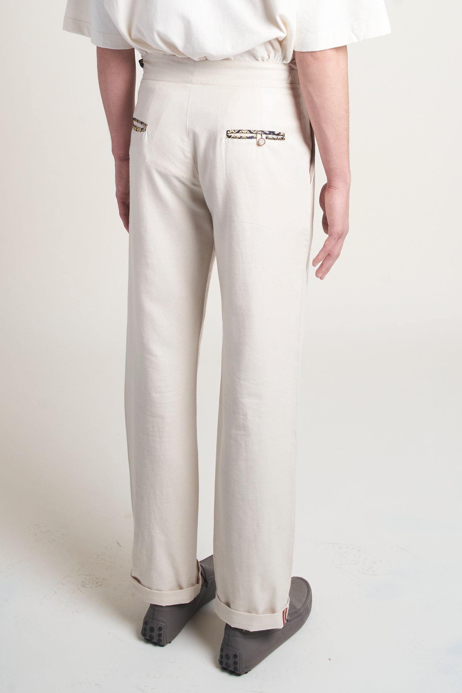 Wool Pleated Buckle Trouser